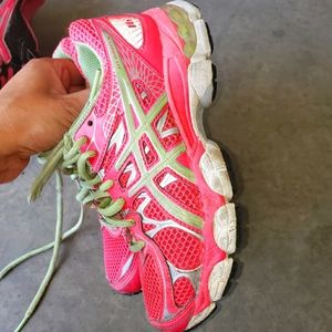 Asic Nimbus